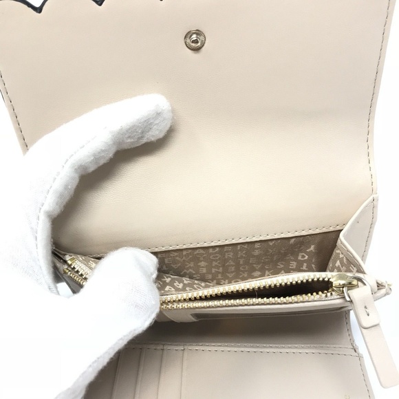 Kate Spade Kiernan Patent Leather Black Wallet - Picture 6 of 6